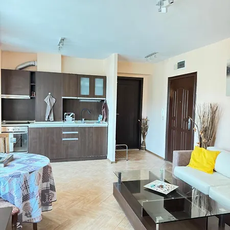 Stan U Moru アパート ポモリエ